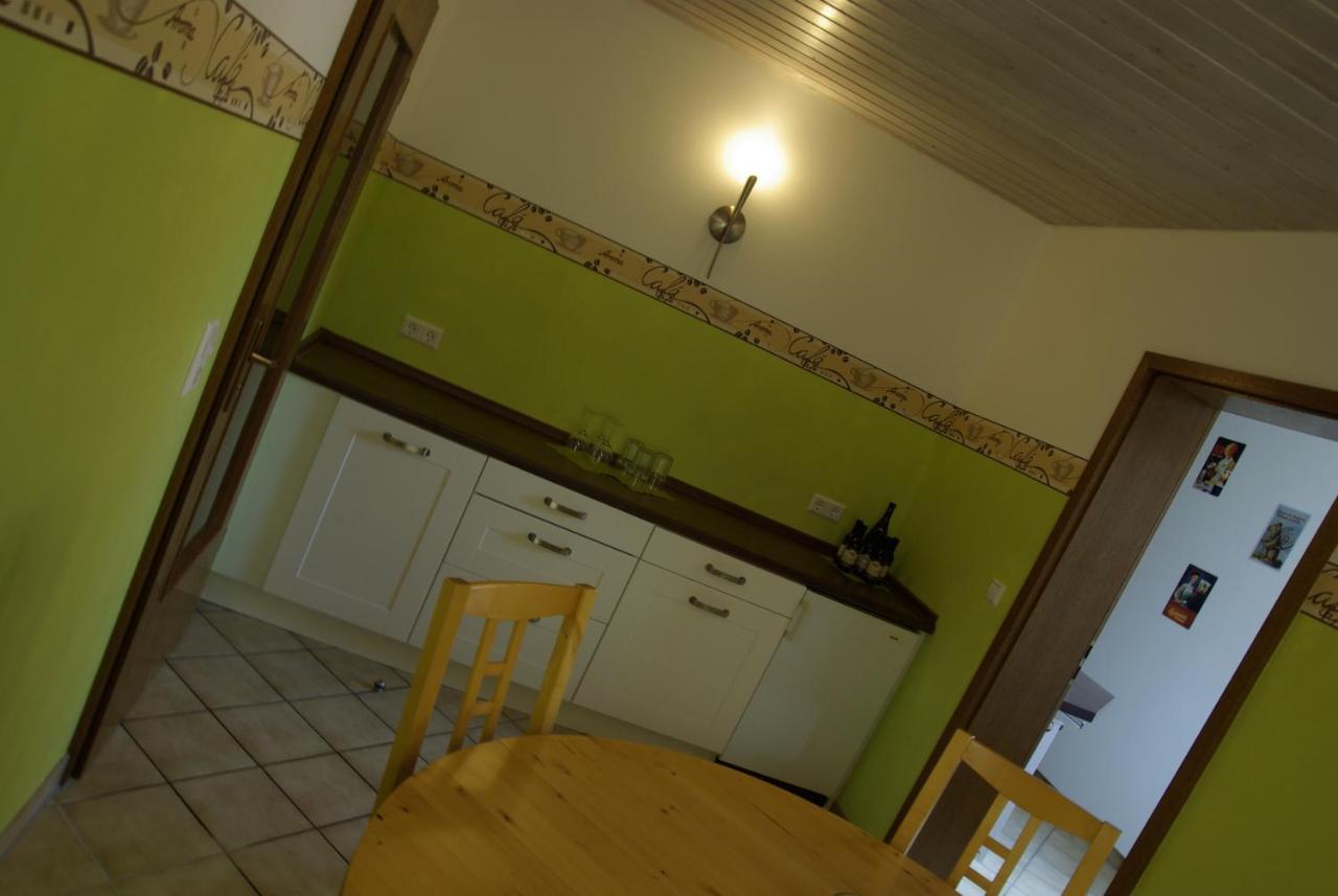 Hotel Gästezimmer zwischen Neckar und Enz Besigheim Exterior foto